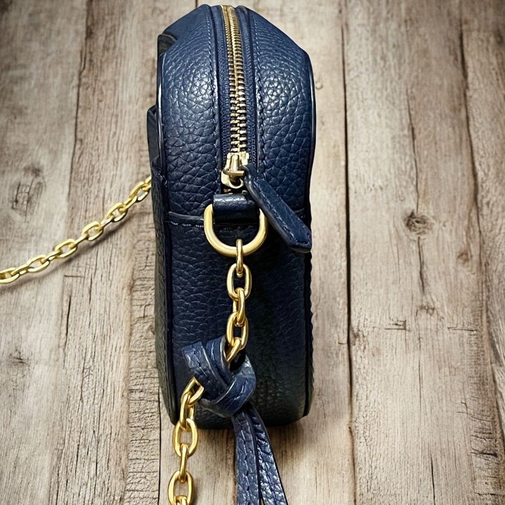 Tory Burch Navy Pebbled Leather Crossbody with Gold Hardware - Picture 5 of 10